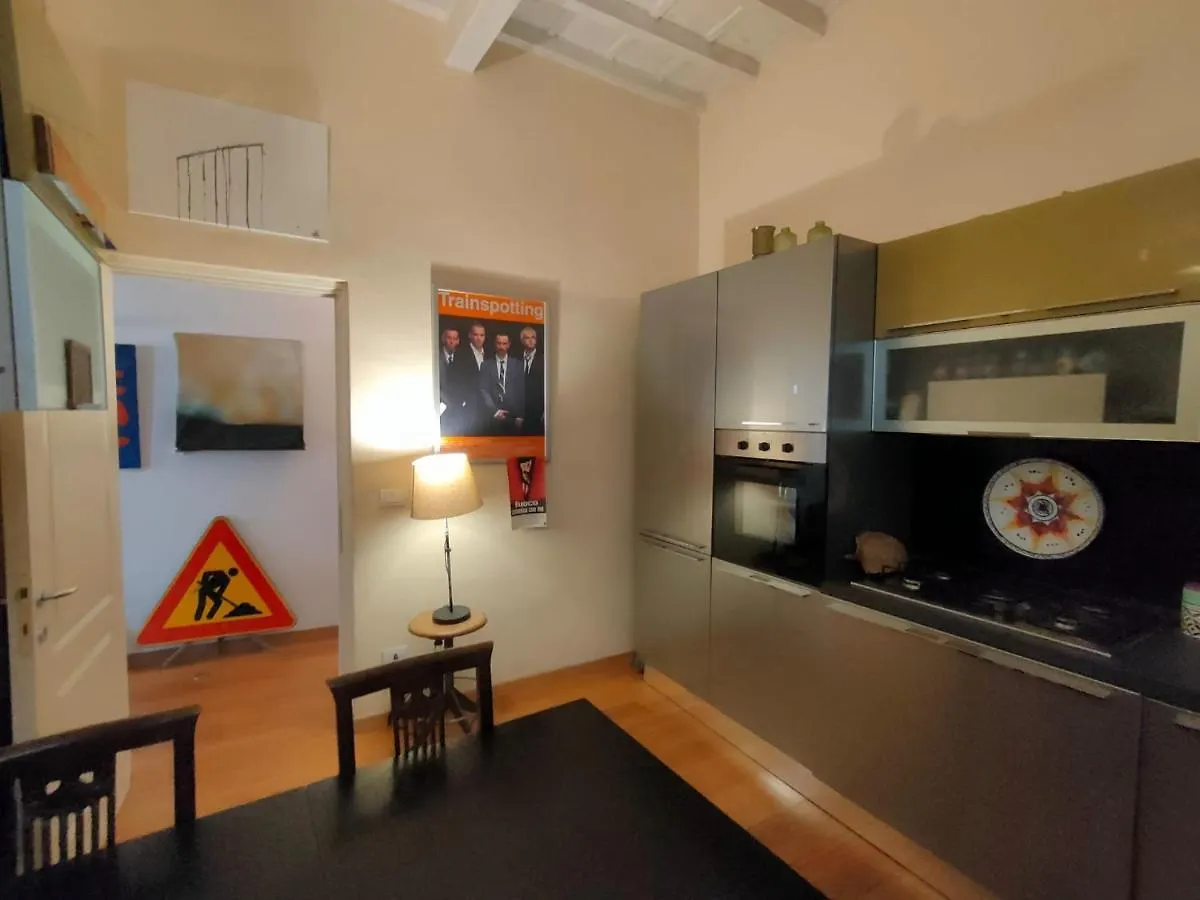 Artistic Apartment Close To Uffizi Florence 0*,