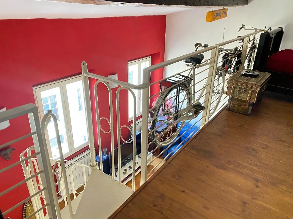 Artistic Apartment Close To Uffizi 佛罗伦萨